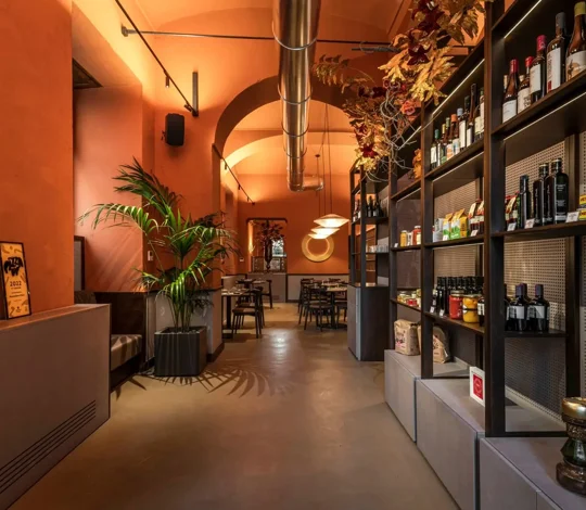 Realizzazione impianto audio e rete dati nella pizzeria Sesto Gusto di Torino