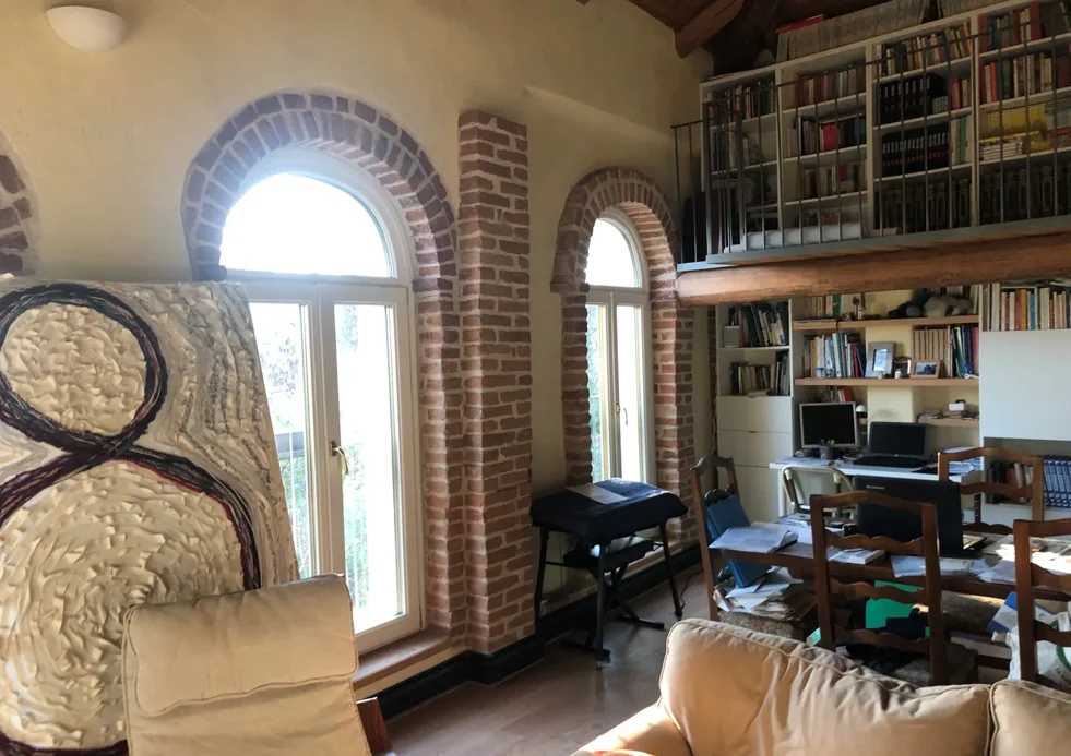 d8ab73df-4ef0-4596-86f6-692523f746c7