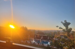 Immagini della homepage con tour leader professionale che accompagna gruppi in viaggi organizzati per tour operator nazionali e internazionali Immagini della homepage con tour leader professionale che accompagna gruppi in viaggi organizzati per tour operator nazionali e internazionali