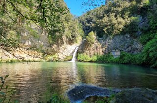 Foto delle destinazioni dei viaggi di gruppo accompagnati da un tour leader professionale per tour operator nazionali e internazionali.
