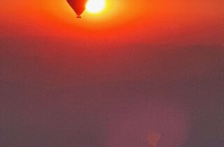 Immagini della homepage con tour leader professionale che accompagna gruppi in viaggi organizzati per tour operator nazionali e internazionali Immagini della homepage con tour leader professionale che accompagna gruppi in viaggi organizzati per tour operator nazionali e internazionali