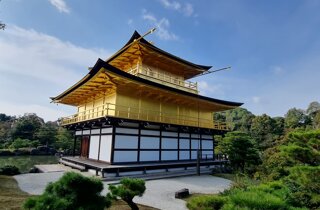 Immagini della homepage con tour leader professionale che accompagna gruppi in viaggi organizzati per tour operator nazionali e internazionali Immagini della homepage con tour leader professionale che accompagna gruppi in viaggi organizzati per tour operator nazionali e internazionali