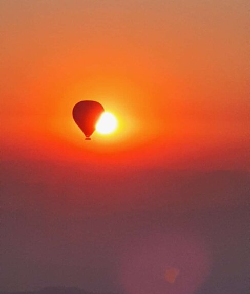 Immagini della pagina contatti del tour leader professionale, per tour operator nazionali e internazionali interessati a viaggi di gruppo.