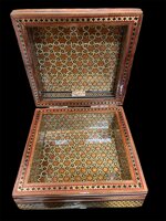scrigno-khatam-intarsio-finemente-lavorato-isfahaniran