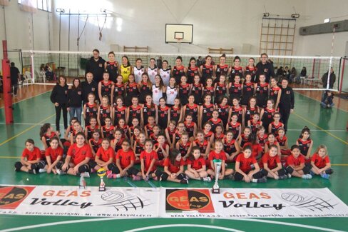 840eec71-4e93-4eca-a32f-f55cd00ba4ad 840eec71-4e93-4eca-a32f-f55cd00ba4ad