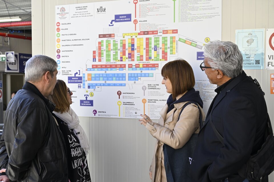 Tour al Mercato di San Benedetto Tour al Mercato di San Benedetto