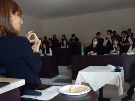 9b77b0a8-dc3e-41e9-8dd3-44a240b04dcc 9b77b0a8-dc3e-41e9-8dd3-44a240b04dcc