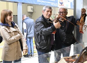 eyJpdCI6IlZpc2l0YSBhbCBtZXJjYXRvX0xlIHN0cmFkZSBkZWwgZ3VzdG8iLCJlbiI6Ik5ldyBTYW4gQmVuZWRldHRvJ3MgTWFya2V0IHRvdXJfTGUgc3RyYWRlIGRlbCBndXN0byIsImZyIjoiVmlzaXRlIGR1IG5vdXZlYXUgbWFyY2jpIGRlIFNhbiBCZW5lZGV0dG9fTGUgc3RyYWRlIGRlbCBndXN0byJ9 eyJpdCI6IlZpc2l0YSBhbCBtZXJjYXRvX0xlIHN0cmFkZSBkZWwgZ3VzdG8iLCJlbiI6Ik5ldyBTYW4gQmVuZWRldHRvJ3MgTWFya2V0IHRvdXJfTGUgc3RyYWRlIGRlbCBndXN0byIsImZyIjoiVmlzaXRlIGR1IG5vdXZlYXUgbWFyY2jpIGRlIFNhbiBCZW5lZGV0dG9fTGUgc3RyYWRlIGRlbCBndXN0byJ9