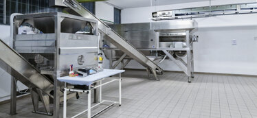 c83f7427-c65b-4f08-bb99-aff5f10011af