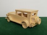 modellino-artigianale-automobile-in-legno