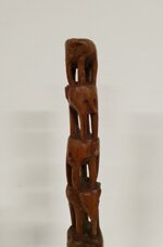 torre-di-elefanti-scultura-legno