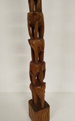 torre-di-elefanti-scultura-legno