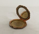 portacipria-in-metallo-dorato