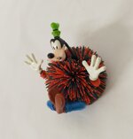 pippo-koosh-ball-disney