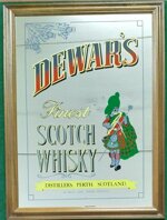 dewars-finest-scotch-whisky-specchio
