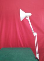 lampada-flessibile-da-tavolo