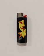 ugo-nespolo-half-moon-accendino-smoking