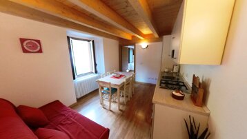 4fdbe25c-b9b4-4bfc-b88e-69dc336b00ae