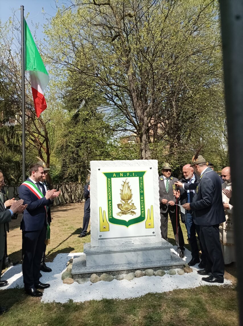 42b7499b-91ba-4561-b008-56deb62bed9e