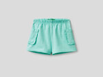 shorts-con-tasche-e-rouches