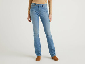 jeans-bootcut-push-up