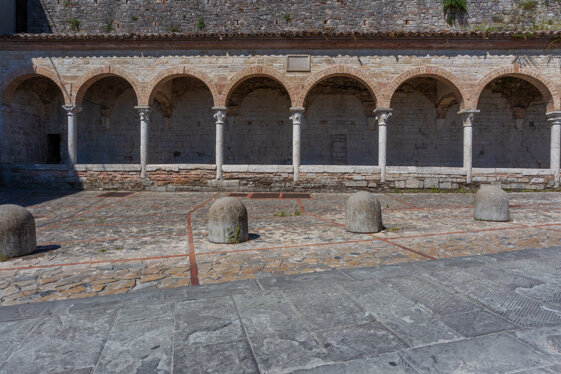 fc0f56e6-c038-4c7e-b5d9-d5c72c64c153