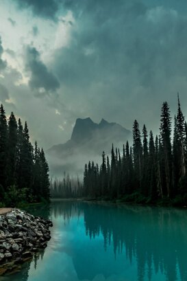 Emerald lake A surreal landscape, Emerald lake Canada 2018