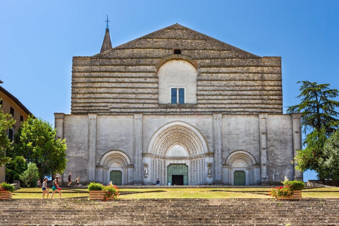 ce1f9f3c-b824-4dd1-a0fe-43630d4288a5