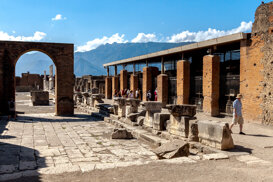 Photo by Onofrio Pignataro Excavations of Pompeii