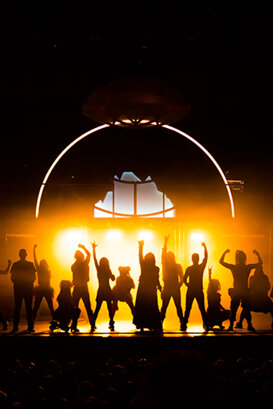 Photo by Riccardo Rusconi Show We Will Rock You, canon 1dx mk II-EF 70-200 f 2.8 IS USM II - 1/1000 f4 ISO2000 at 98mm