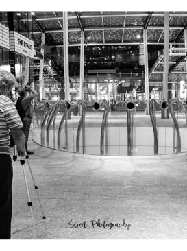 Onofrio Pignataro - Street photography Milan - Skyline of Porta Garibaldi - Piazza Gae Aulenti