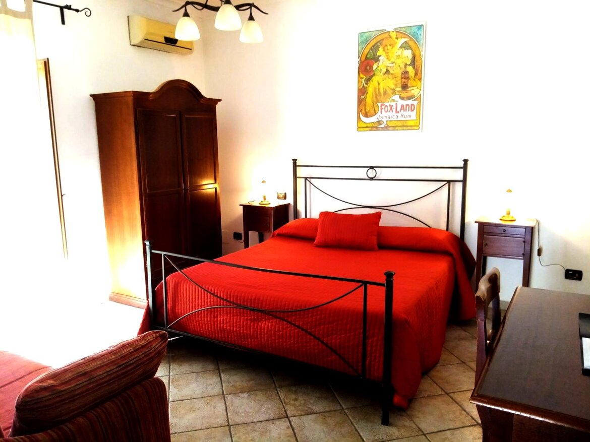 eyJlbiI6ImNhbWVyYSBtYXRyaW1vbmlhbGVcL3RyaXBsYSJ9