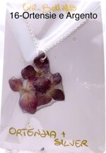 collane-con-resina-e-fiori