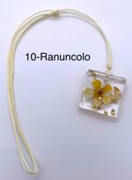 collane-con-resina-e-fiori