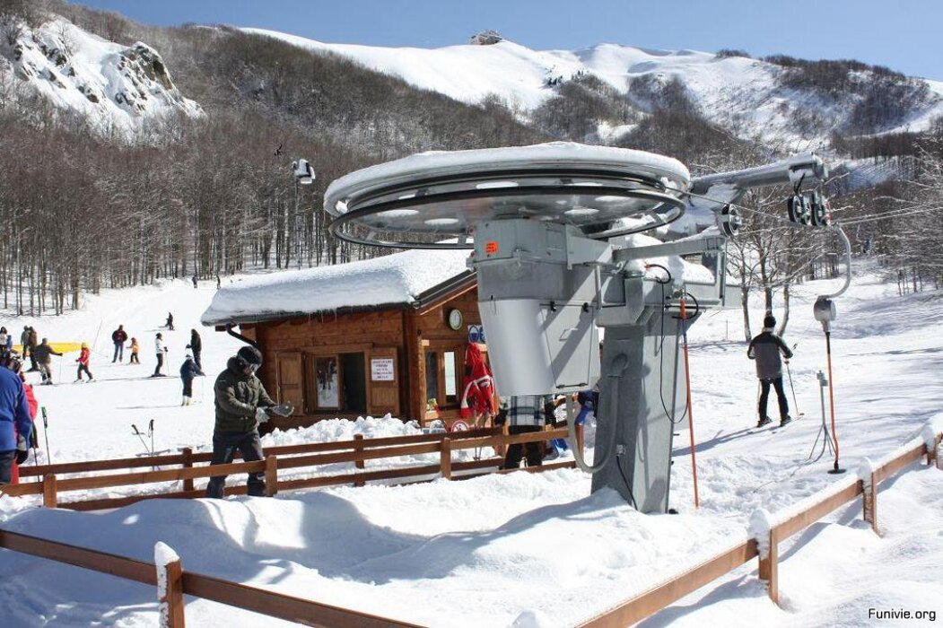 0a5df018-b3fe-4c54-a617-a00bf381b35b 0a5df018-b3fe-4c54-a617-a00bf381b35b