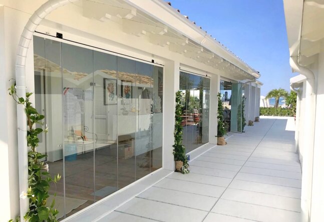 arquati vetrata ad impacchettamento.jpeg