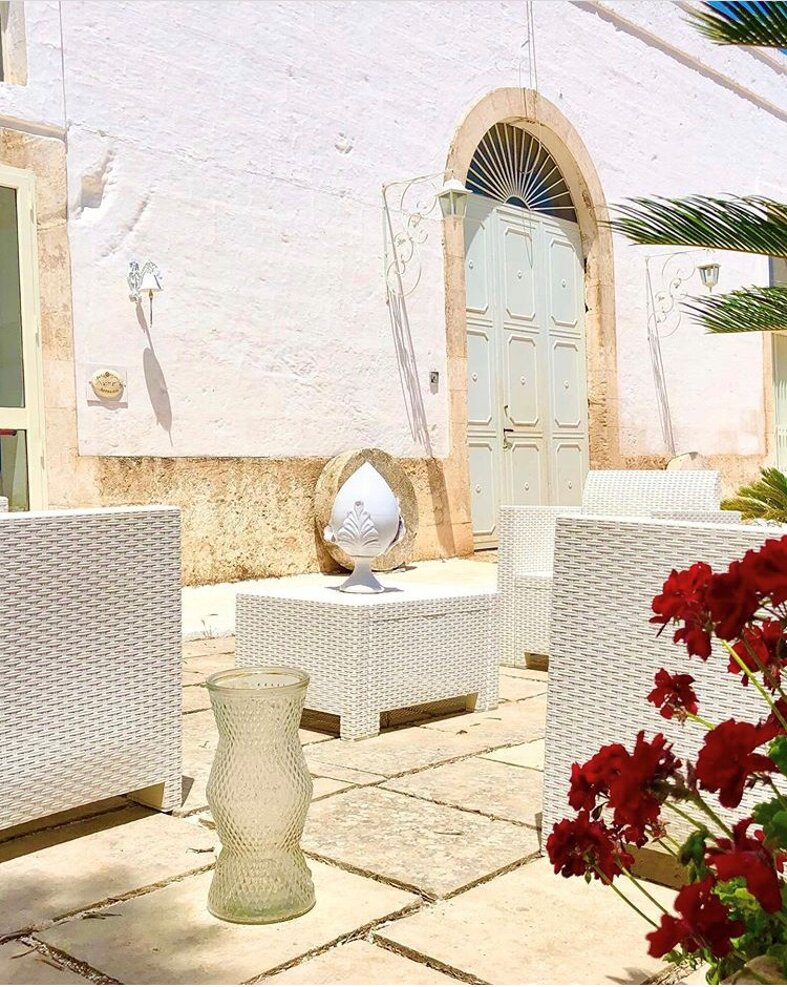 17c89ba4-6719-4cd8-8aa7-19afcc105d9f