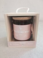 candela-profumata-ispirazione-di-vino-bollicine-rose-media