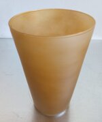 cachepot-conico-in-vetro-miele