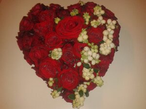 cuore-di-rose-largo-30cm