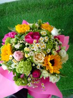 bouquet-girasoli-e-fiori-di-stagione