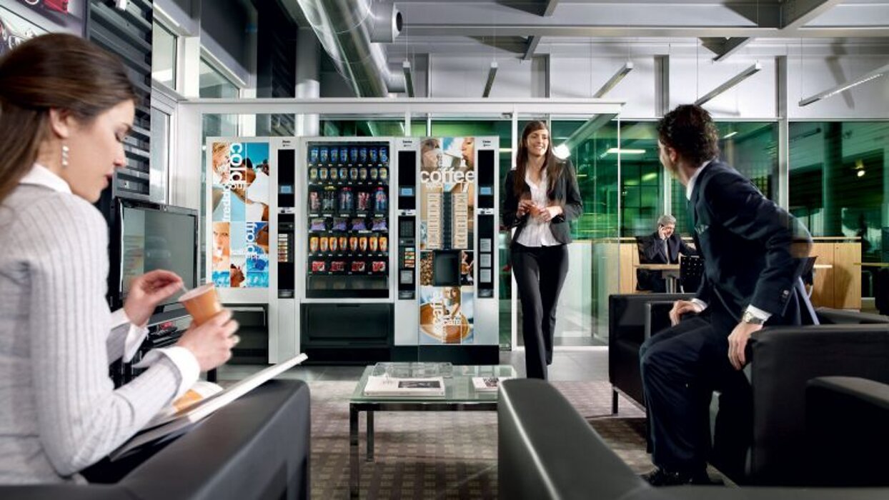 Distributori automatici negozio h24 vendita noleggio operativo