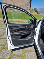 ford-kuga-20-tdci-titanium-140cv