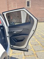 peugeot-3008-16-blue-hdi-allure
