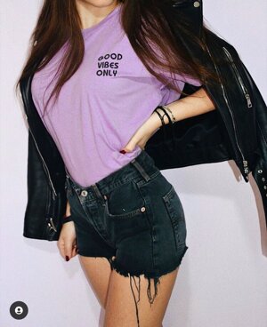 t-shirt-good-vibes-only