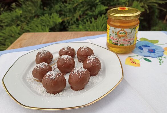 4d14b1a7-484f-48b8-82e8-477c610dcd9a 4d14b1a7-484f-48b8-82e8-477c610dcd9a