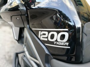 adesivi-serbatoio-triumph-tiger-1200