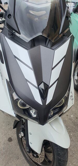 adesivi-scudo-yamaha-tmax-530-20122014