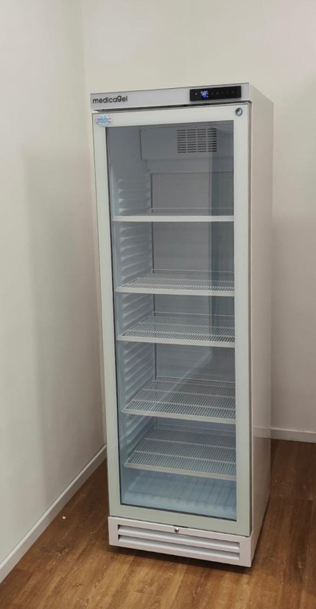 Vetrina Frigorifero Farmacia