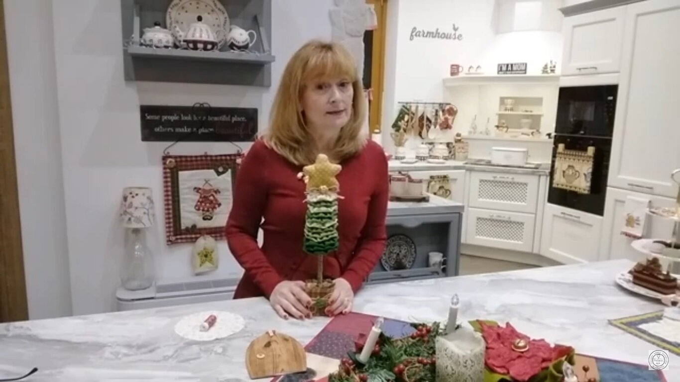 &nbsp;E' su Youtube il tutorial -Albero di Natale con la tecnica Yoyo-: Tutorial di Countrymammy